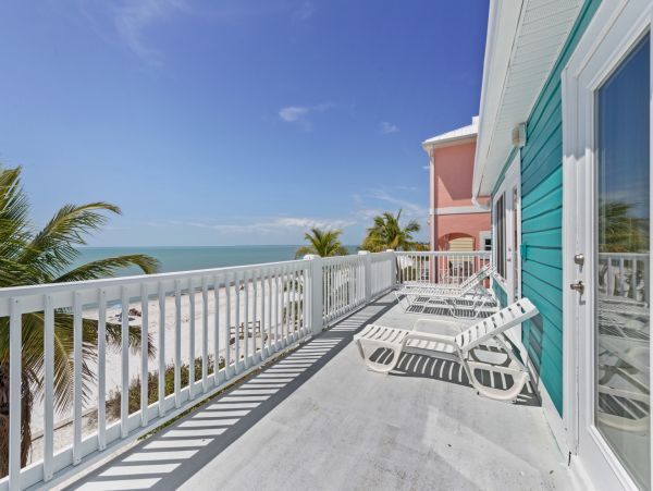 On Beach Fort Myers Vacation Home Four Bedroom