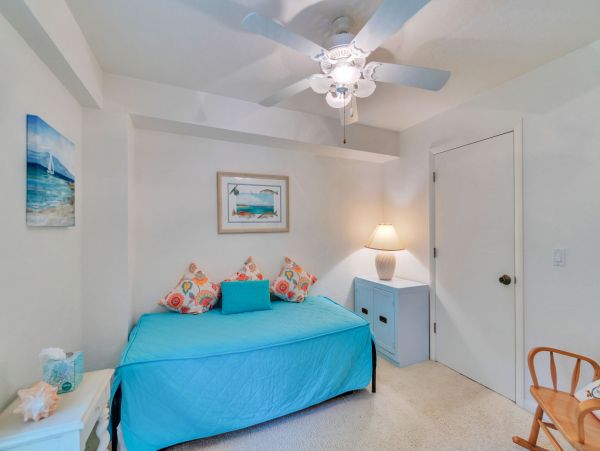 Captiva Charming Three Bedroom Vacation Residence.