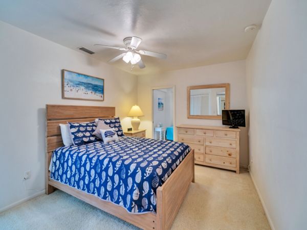 Captiva Charming Three Bedroom Vacation Residence.