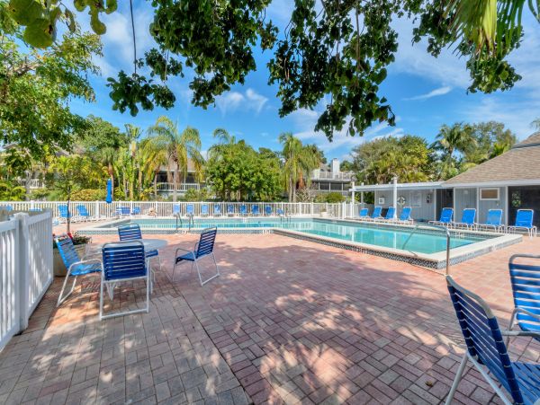Captiva Charming Three Bedroom Vacation Residence.