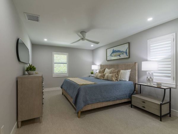 Sanibel Vacation Rental: Luxurious Canal-Front Retreat