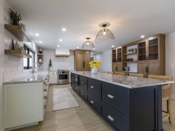 Sanibel Vacation Rental: Luxurious Canal-Front Retreat