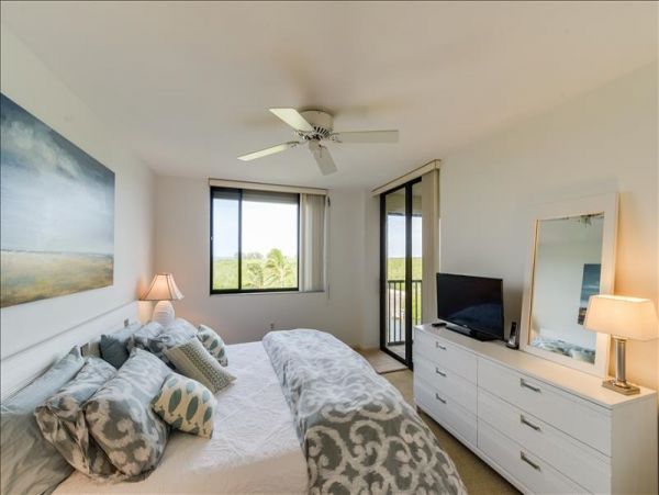 Naples Condo 965723