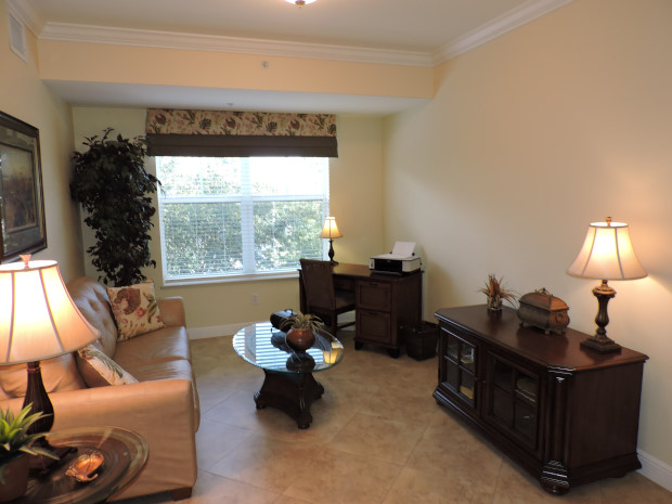 Naples Condo 965724