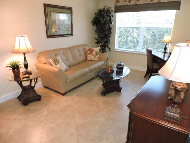 Naples Condo 965724