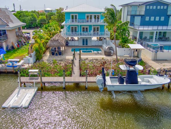 Waterview Sombrero Beach Vacation Villa Four Bedroom