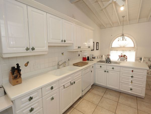 Beachfront Naples Vacation Home With Private Pool