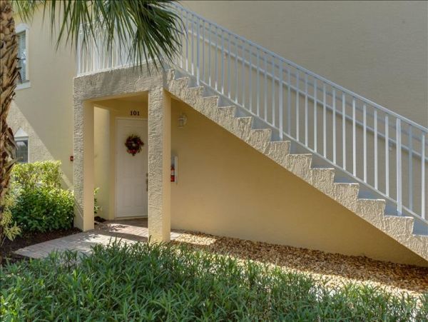 Naples Condo 965740