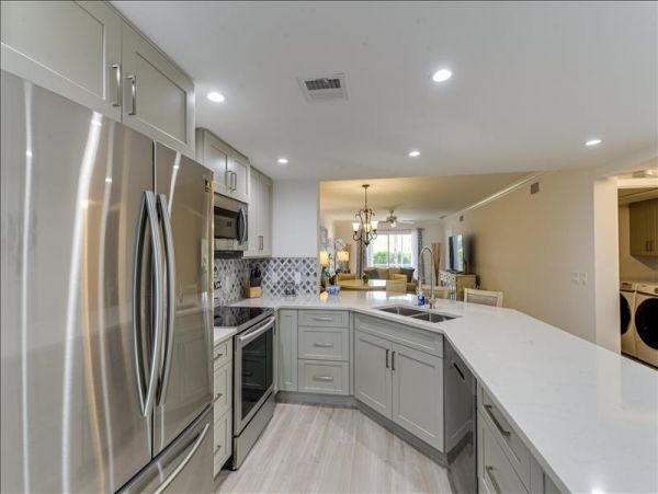 Naples Condo 965754