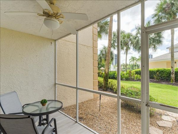 Naples Condo 965754