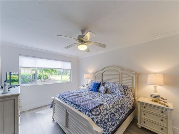 Naples Condo 965754