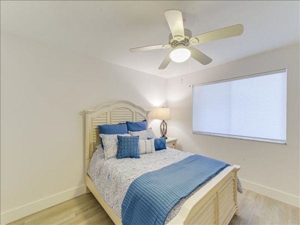 Naples Condo 965754