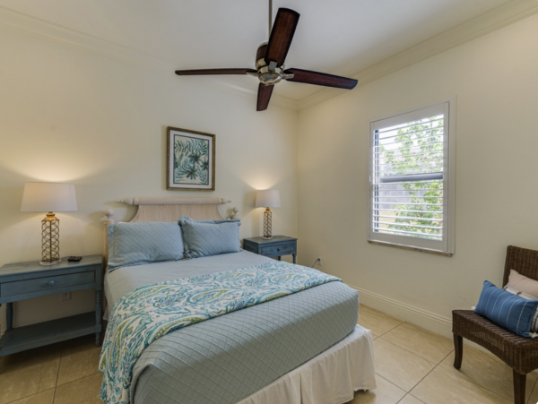 Naples Vacation Rental - Luxury Vanderbilt Beach Vacation Home with Pool & Spa