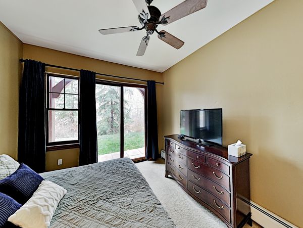 Walk to Lift 2 Bedroom Vacation Condo in Vail