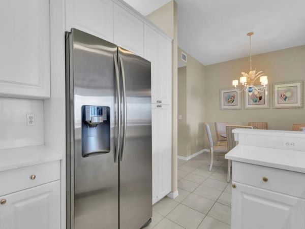 Naples Vacation Condo Three Bedroom Walk to Beach