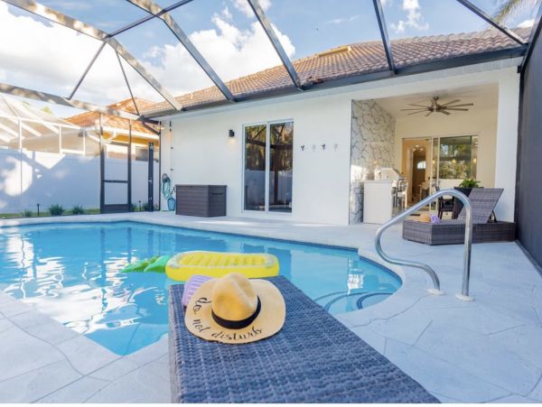 Renovated 4 Bedroom Naples Vacation Home Vanderbilt Beach