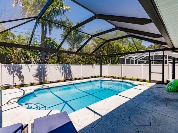 Renovated 4 Bedroom Naples Vacation Home Vanderbilt Beach