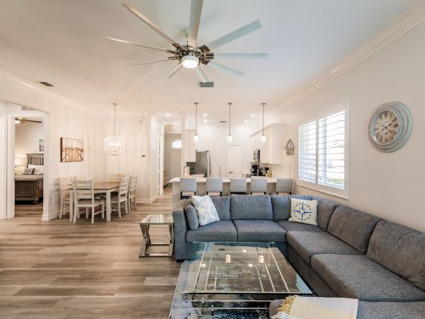 Renovated 4 Bedroom Naples Vacation Home Vanderbilt Beach