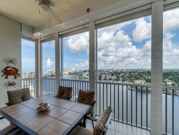 Naples Condo 965770