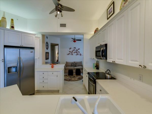 Naples Condo 965770