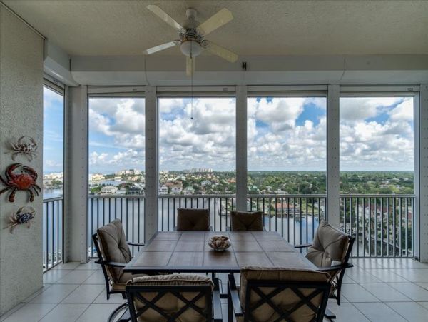 Naples Condo 965770