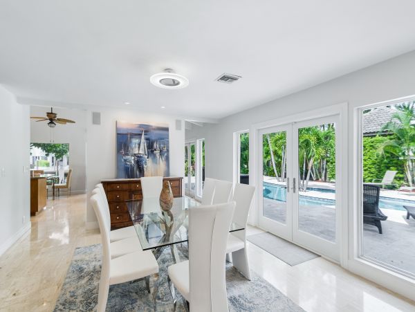 Fort Lauderdale Luxury Five Bedroom Vacation Home