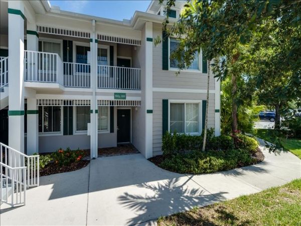 Naples Condo 965772