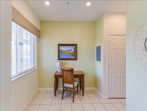 Naples Condo 965772