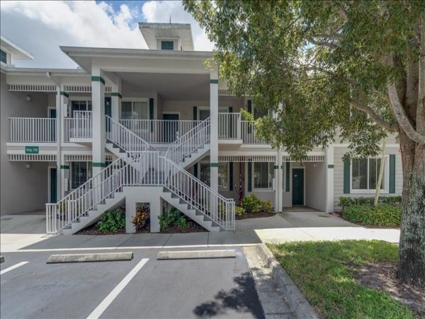 Naples Condo 965774