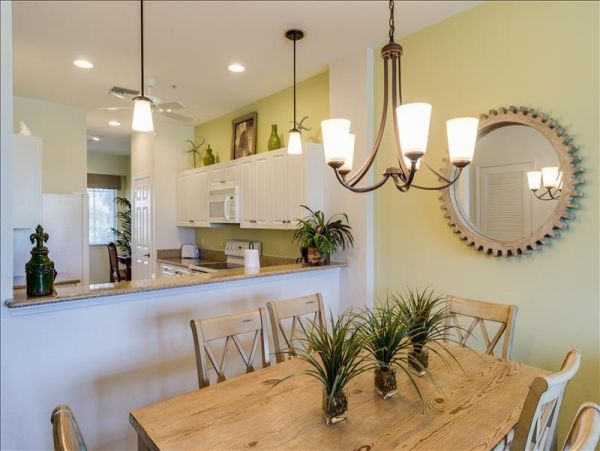 Naples Condo 965774