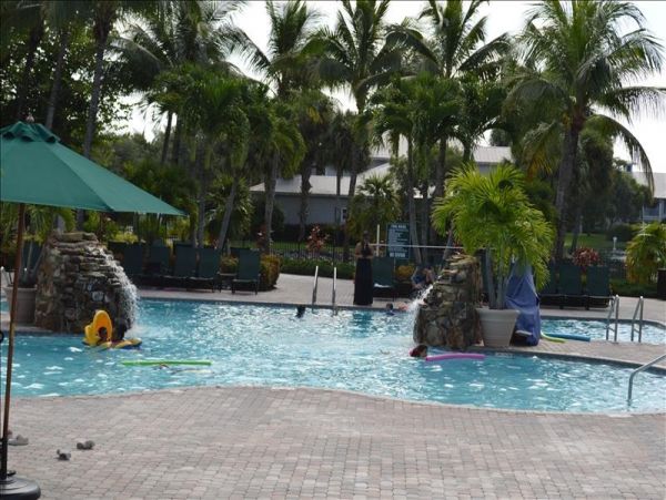 Naples Condo 965774