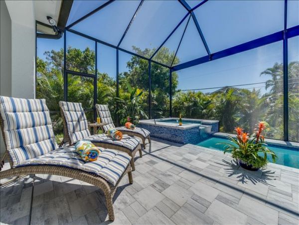 Naples Home 965775