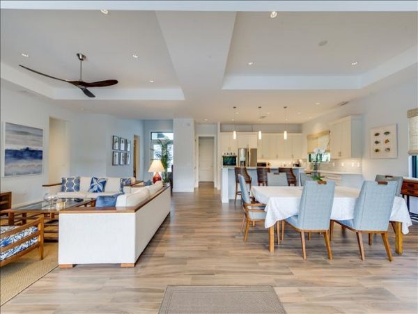 Naples Home 965775