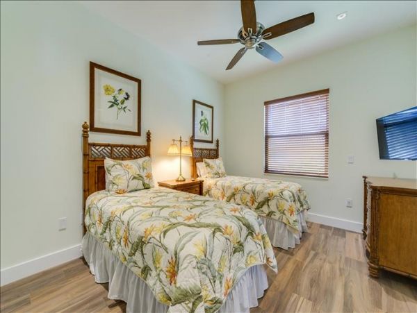 Naples Home 965775
