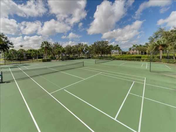 Naples Condo 965778