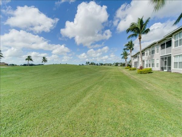Naples Condo 965778