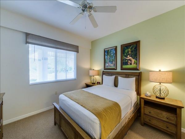 Naples Condo 965779