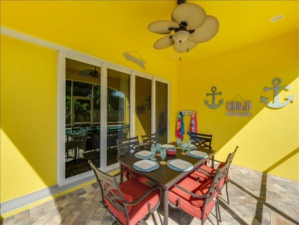 Naples Home 965781