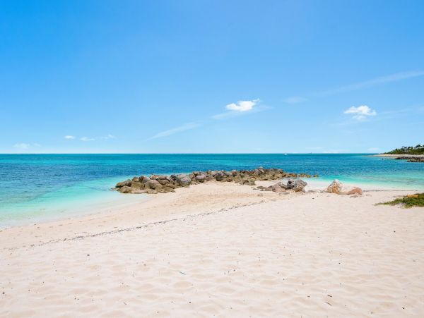 Oceanview Turks and Caicos Pool Home Plus Guest House