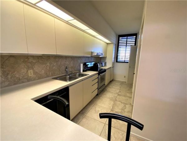 Short Walk to Beach Longboat Key Vacation Condo Two Bedroom