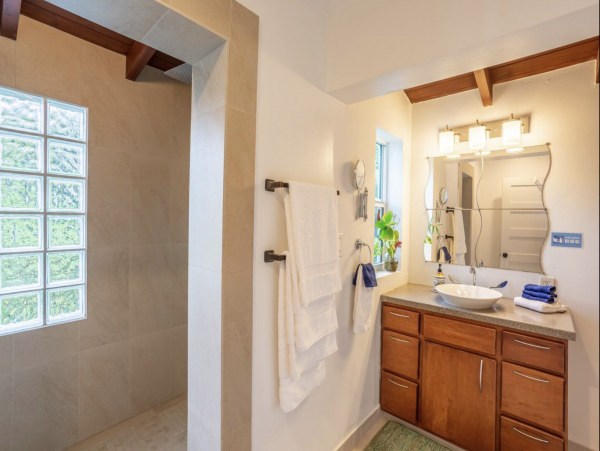Virgin Gorda 4 bedroom Beach Villa with Pool