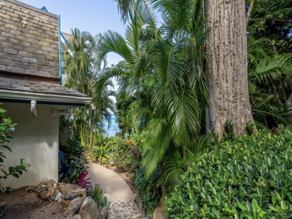 Virgin Gorda 4 bedroom Beach Villa with Pool