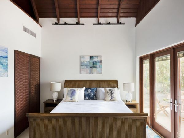 Virgin Gorda 4 bedroom Beach Villa with Pool