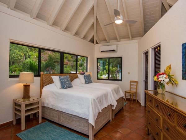 British Virgin Islands Home 965827