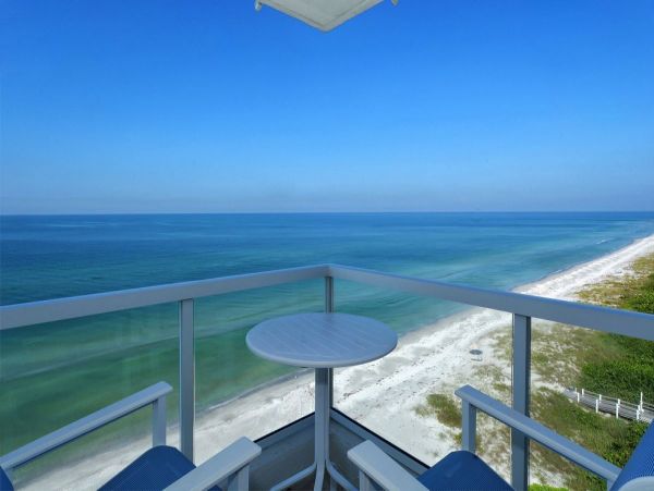 Longboat Key 2 Bedroom Beachfront Condo Direct Gulf Views