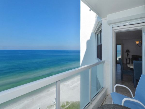 Longboat Key 2 Bedroom Beachfront Condo Direct Gulf Views