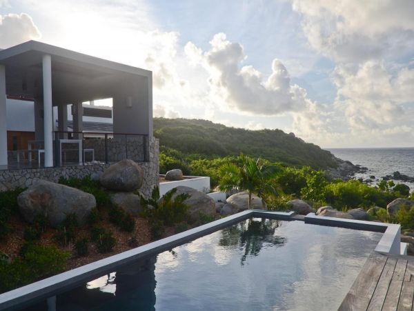 British Virgin Islands Home 965830