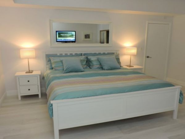 Hollywood Condo 965837