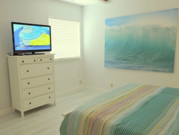 Hollywood Condo 965837