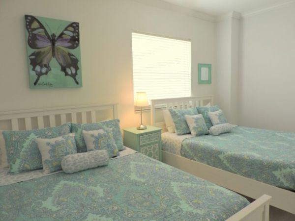 Hollywood Condo 965837